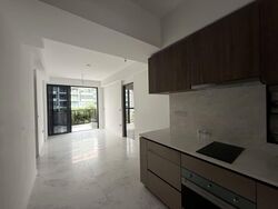 Tanah Merah Kechil Link (D16), Condominium #568521941